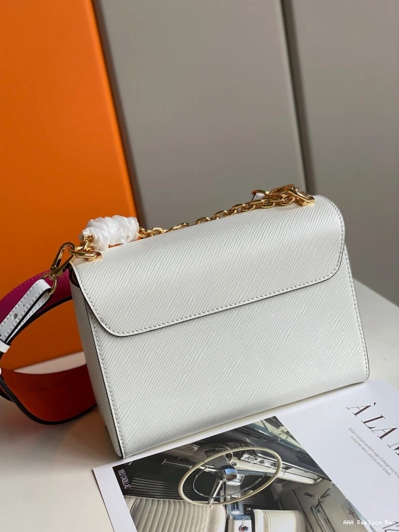 AAA Pruses Bags TWIST VUITTON MM LOUIS 0708
